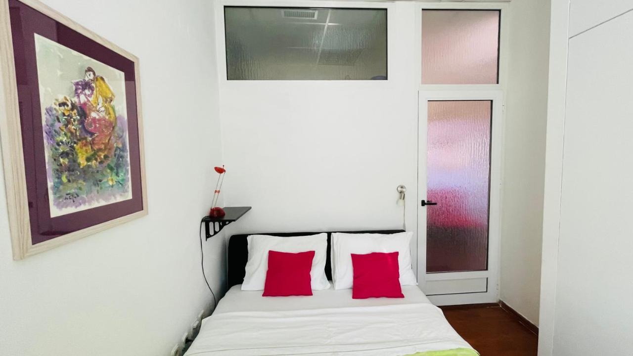 Vintage Apartment Inside City Galleria - Zadar Luaran gambar