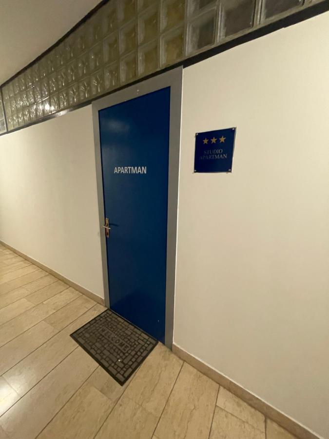 Vintage Apartment Inside City Galleria - Zadar Luaran gambar